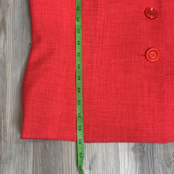 GUC Evan-Picone 2 Pc Coral Suit, 14 - Picture 13 of 16